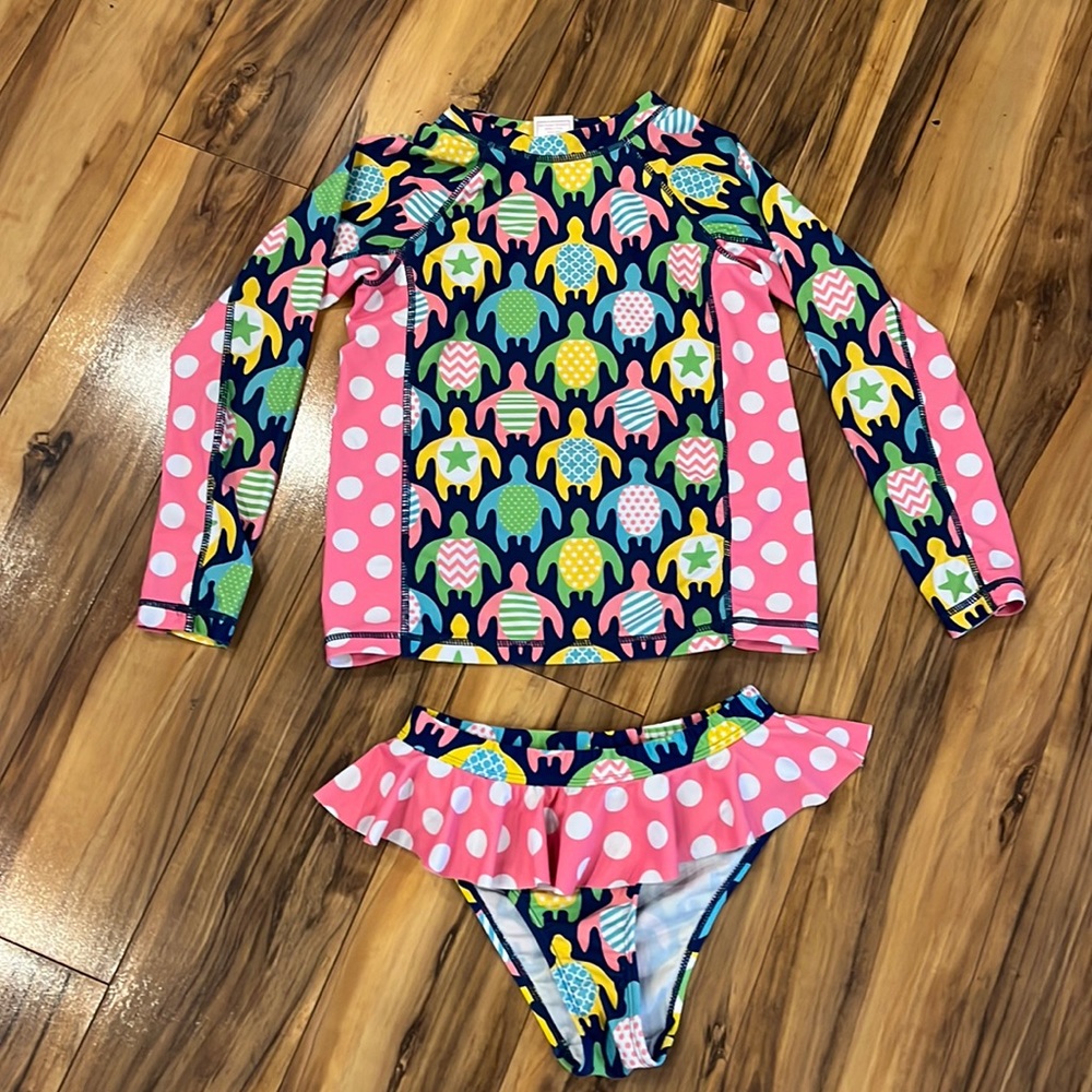 Ruffle girl rash guard swimsuit